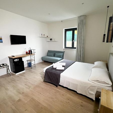 Bed and Breakfast Divina Perla Pulsano Exterior foto
