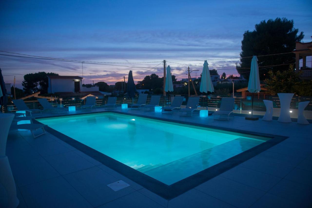 Bed and Breakfast Divina Perla Pulsano Exterior foto