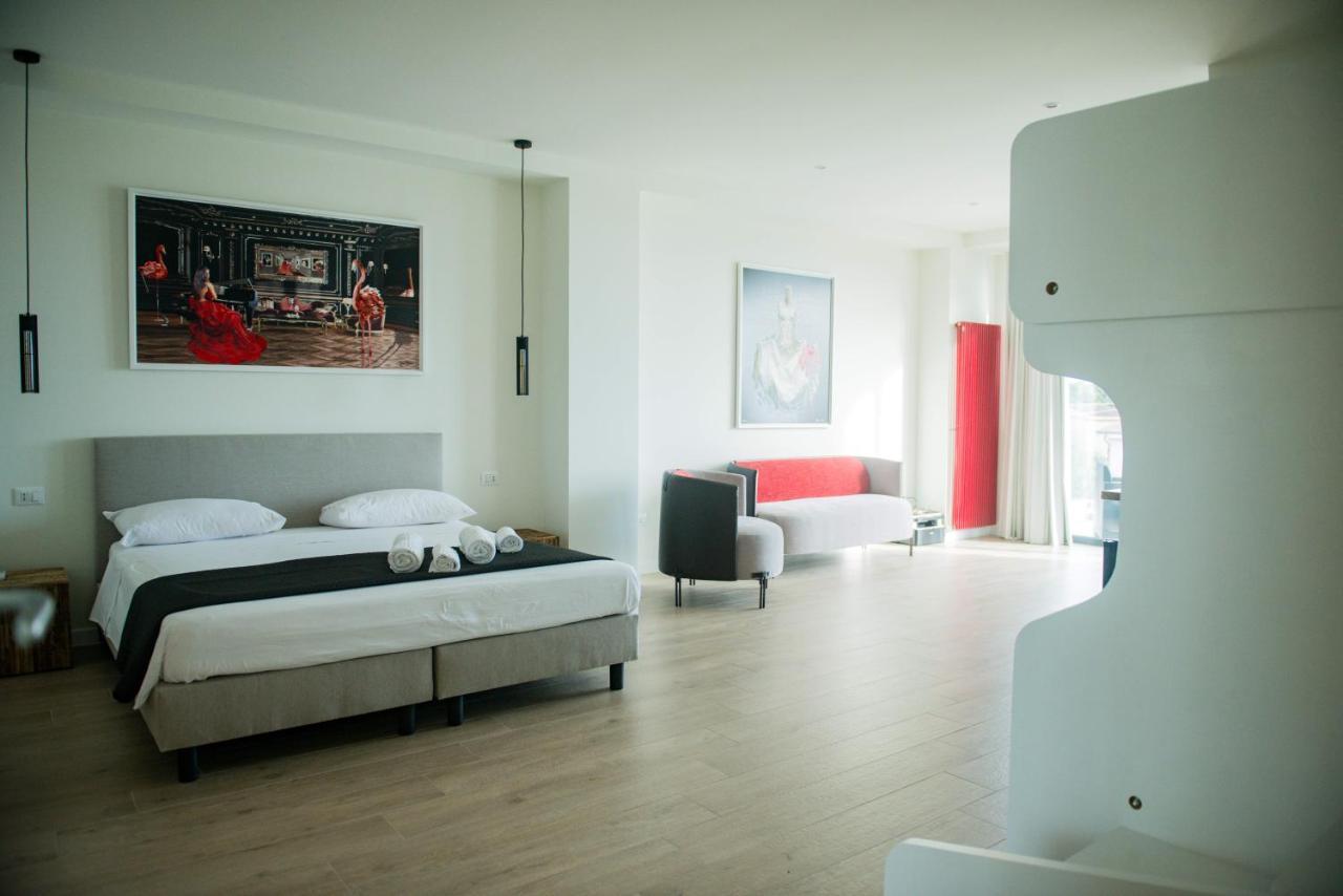 Bed and Breakfast Divina Perla Pulsano Exterior foto