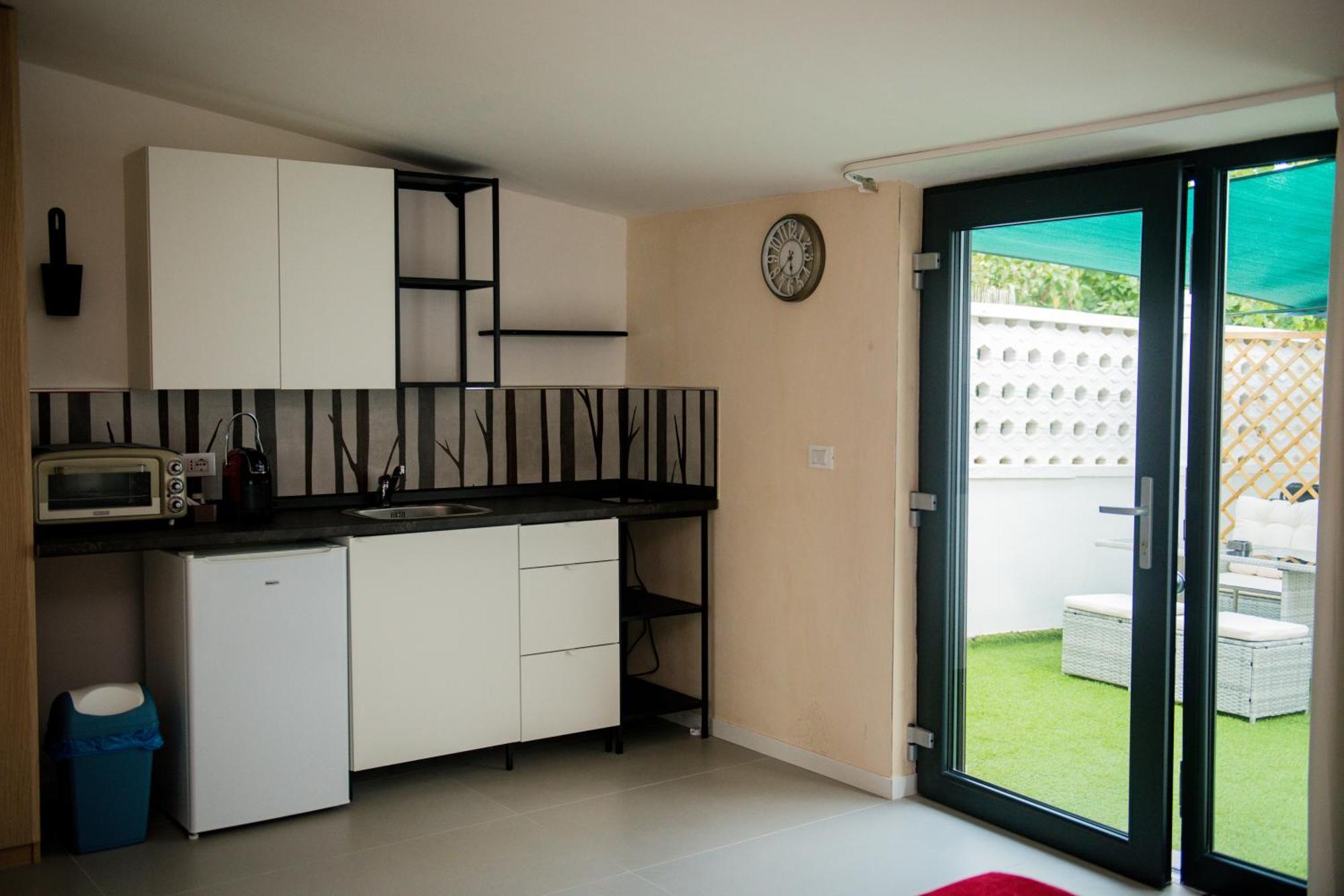 Bed and Breakfast Divina Perla Pulsano Exterior foto